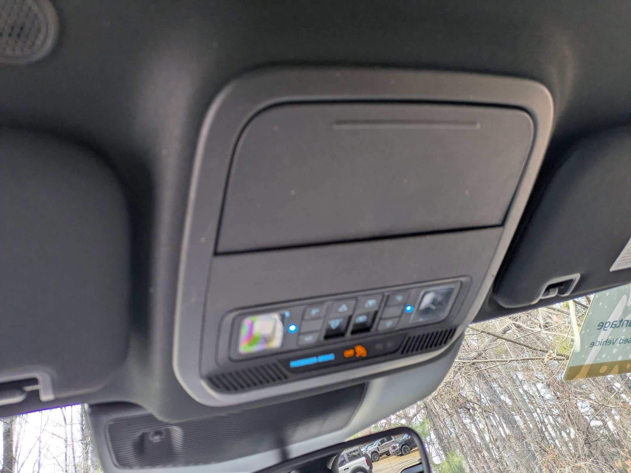 Certified 2024 Ford Explorer ST-Line w/ Class IV Trailer Tow Package image 26