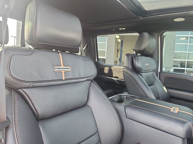 Certified 2024 Ford F350 Platinum w/ FX4 Off-Road Package image 32