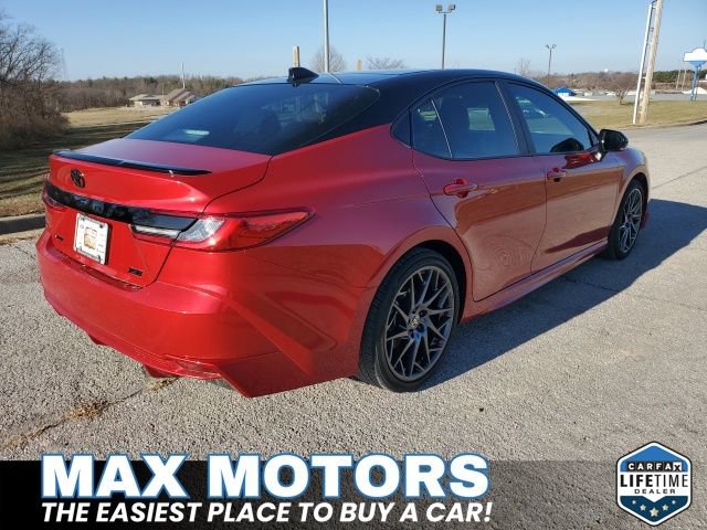 Used 2025 Toyota Camry XSE image 3