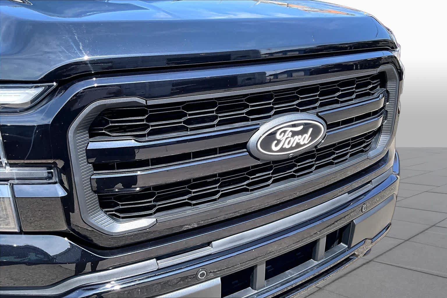 Certified 2024 Ford F150 Lariat w/ Equipment Group 502A High AWD/4WD image 32