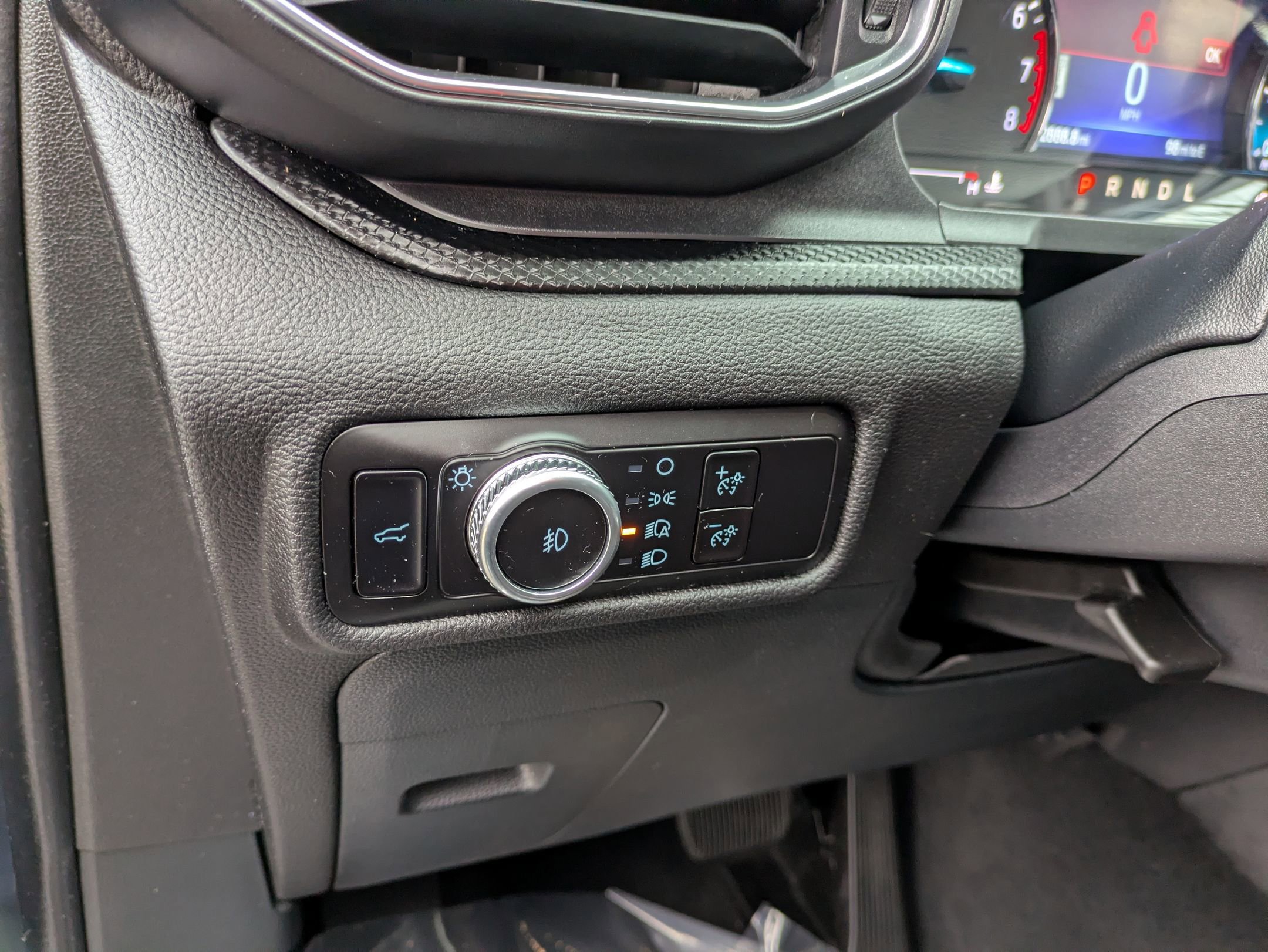 Certified 2023 Ford Explorer ST-Line image 17