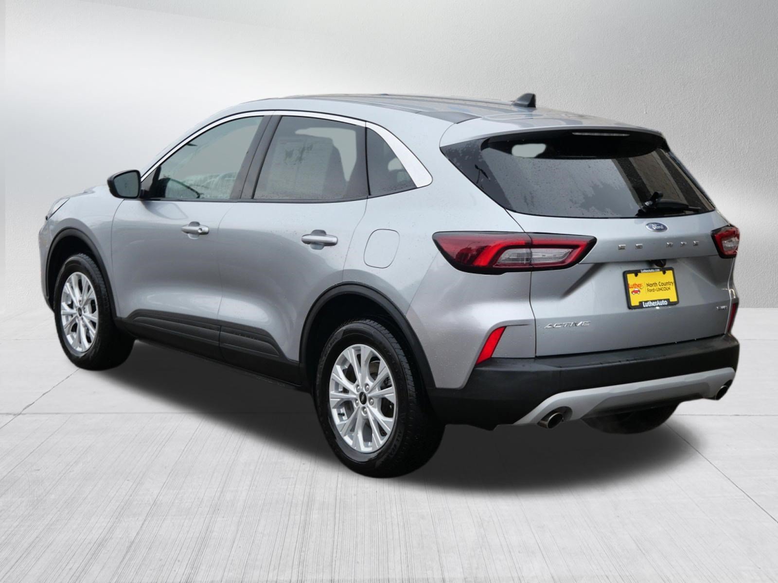 Certified 2024 Ford Escape Active AWD/4WD image 5