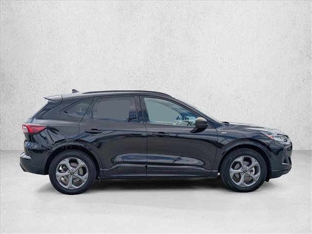 Certified 2024 Ford Escape ST-Line w/ Tech Pack #1 FWD image 4