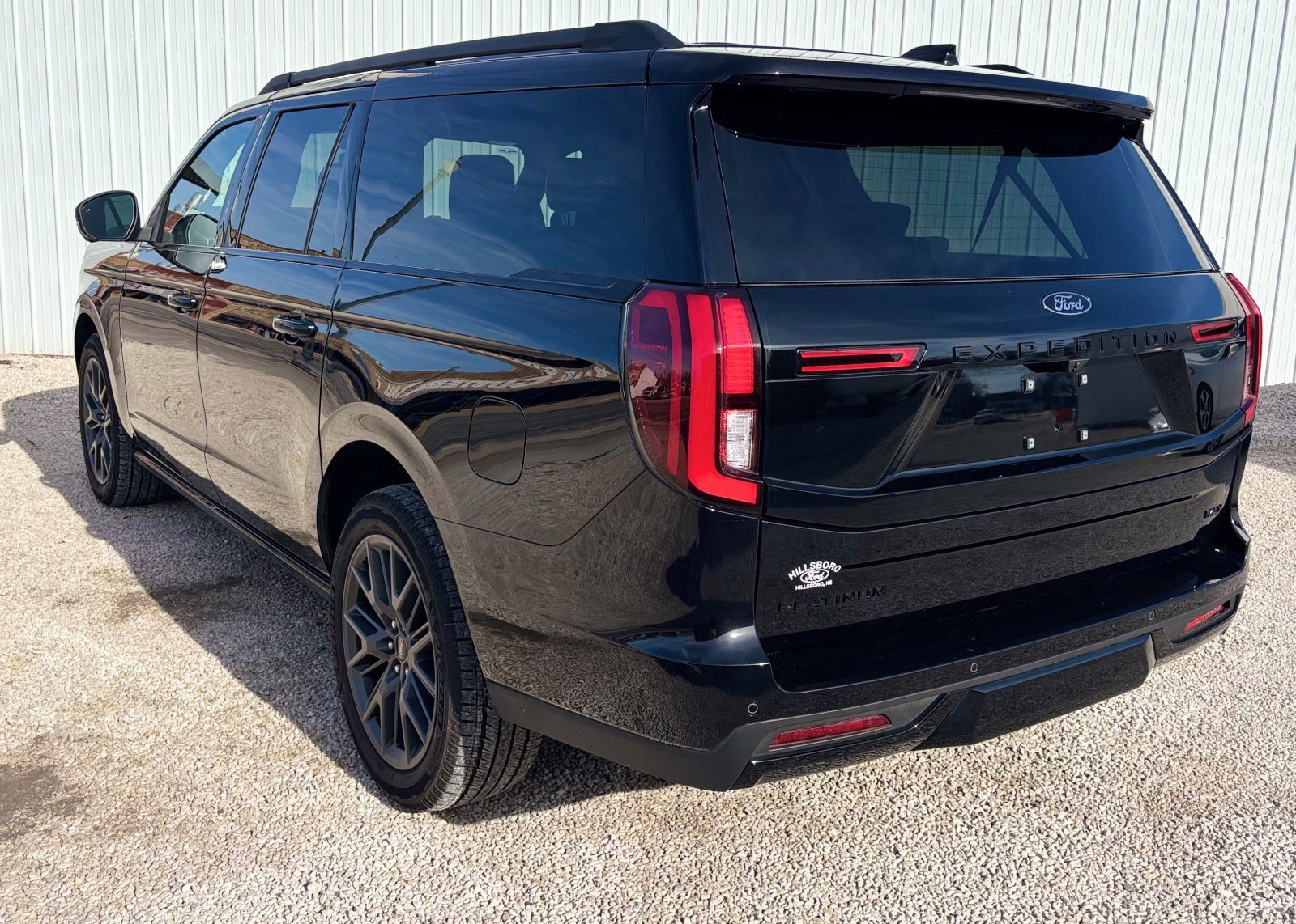 Certified 2025 Ford Expedition Max Platinum w/ Stealth Performance Package AWD/4WD image 14