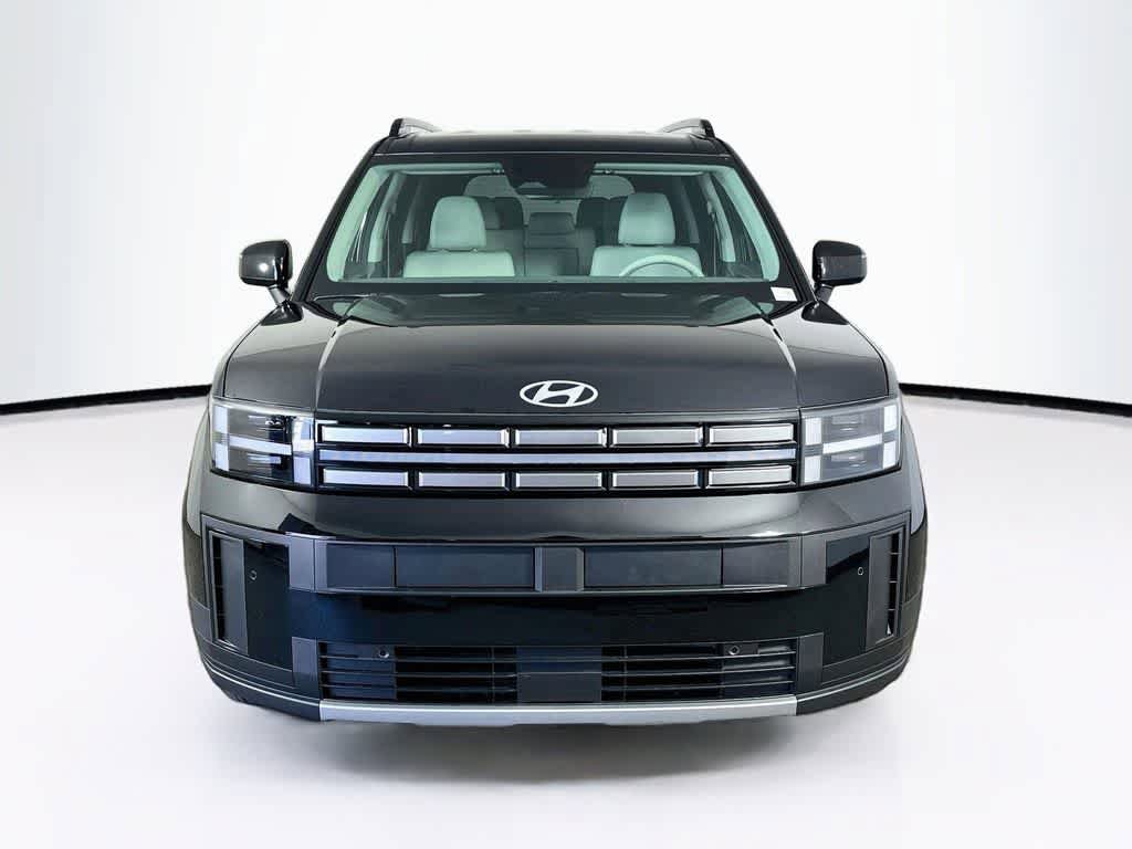 Used 2025 Hyundai Santa Fe SEL FWD image 6