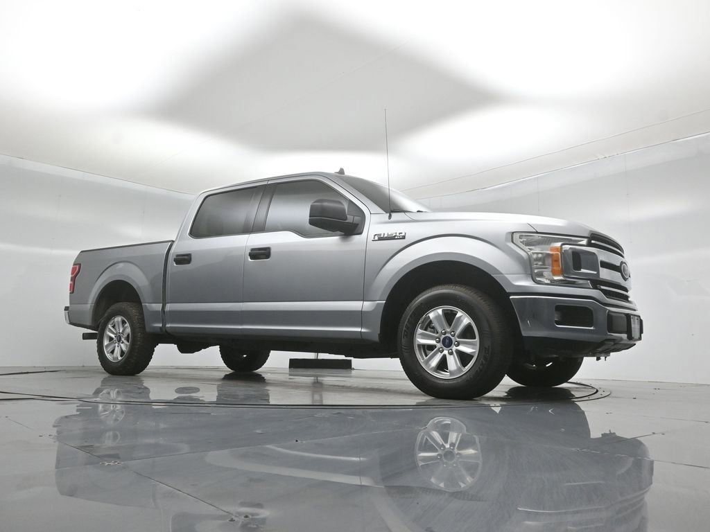 Certified 2020 Ford F150 XLT w/ Equipment Group 301A Mid RWD image 4