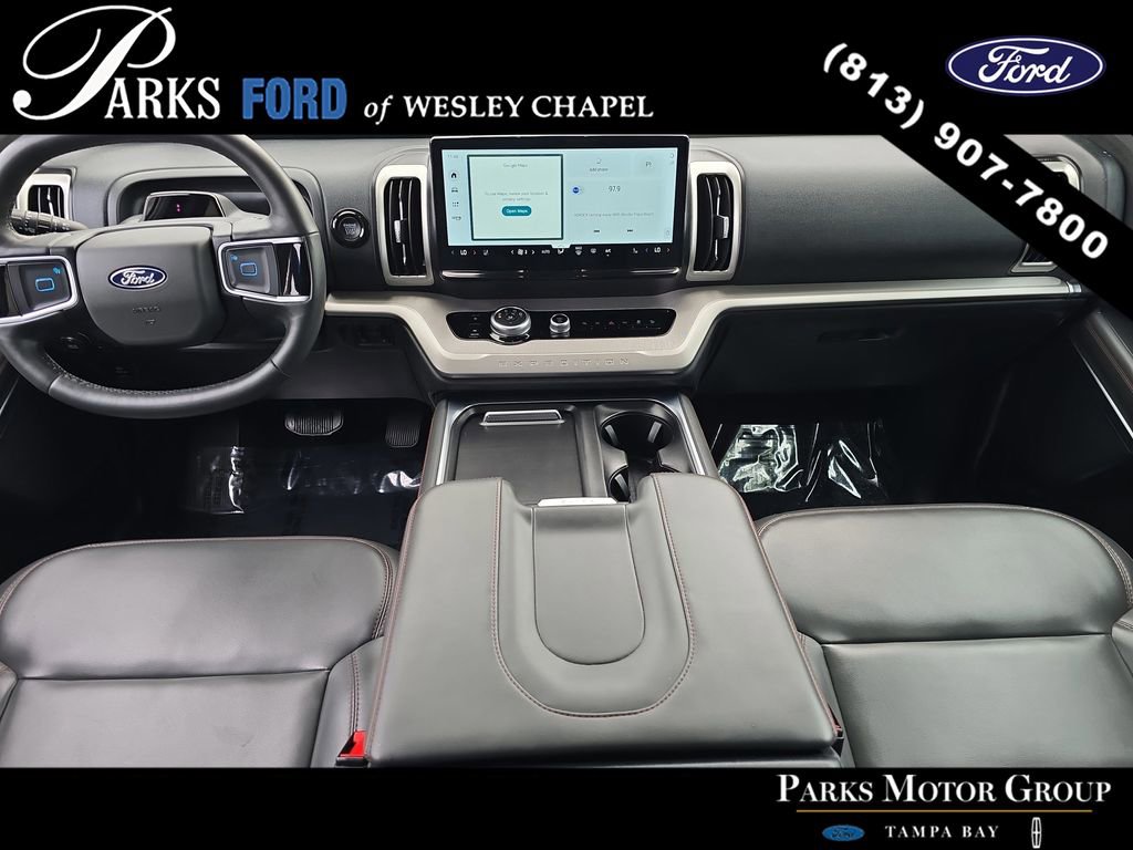 Certified 2025 Ford Expedition Active image 12