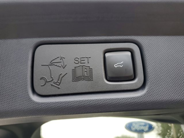 Certified 2021 Ford Mustang Mach-E Select w/ Comfort/Technology Package image 9