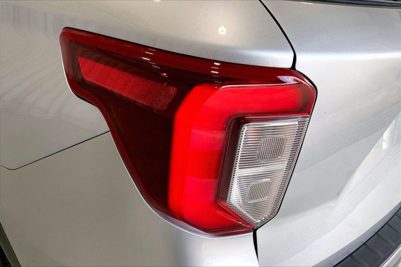 Certified 2023 Ford Explorer ST w/ Equipment Group 401A image 30