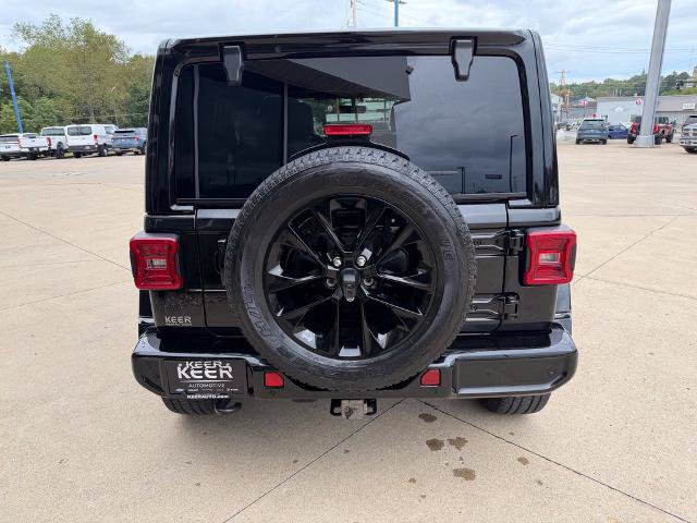 Used 2022 Jeep Wrangler Unlimited Sahara AWD/4WD image 6