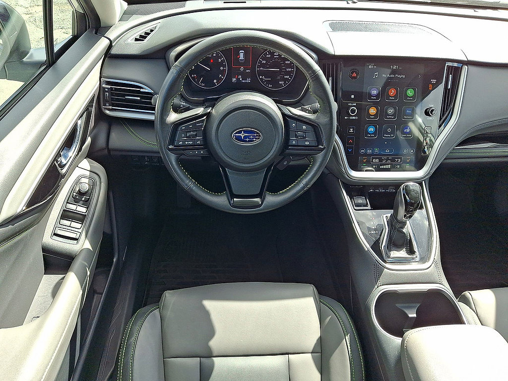 Used 2025 Subaru Outback Onyx Edition AWD/4WD image 27