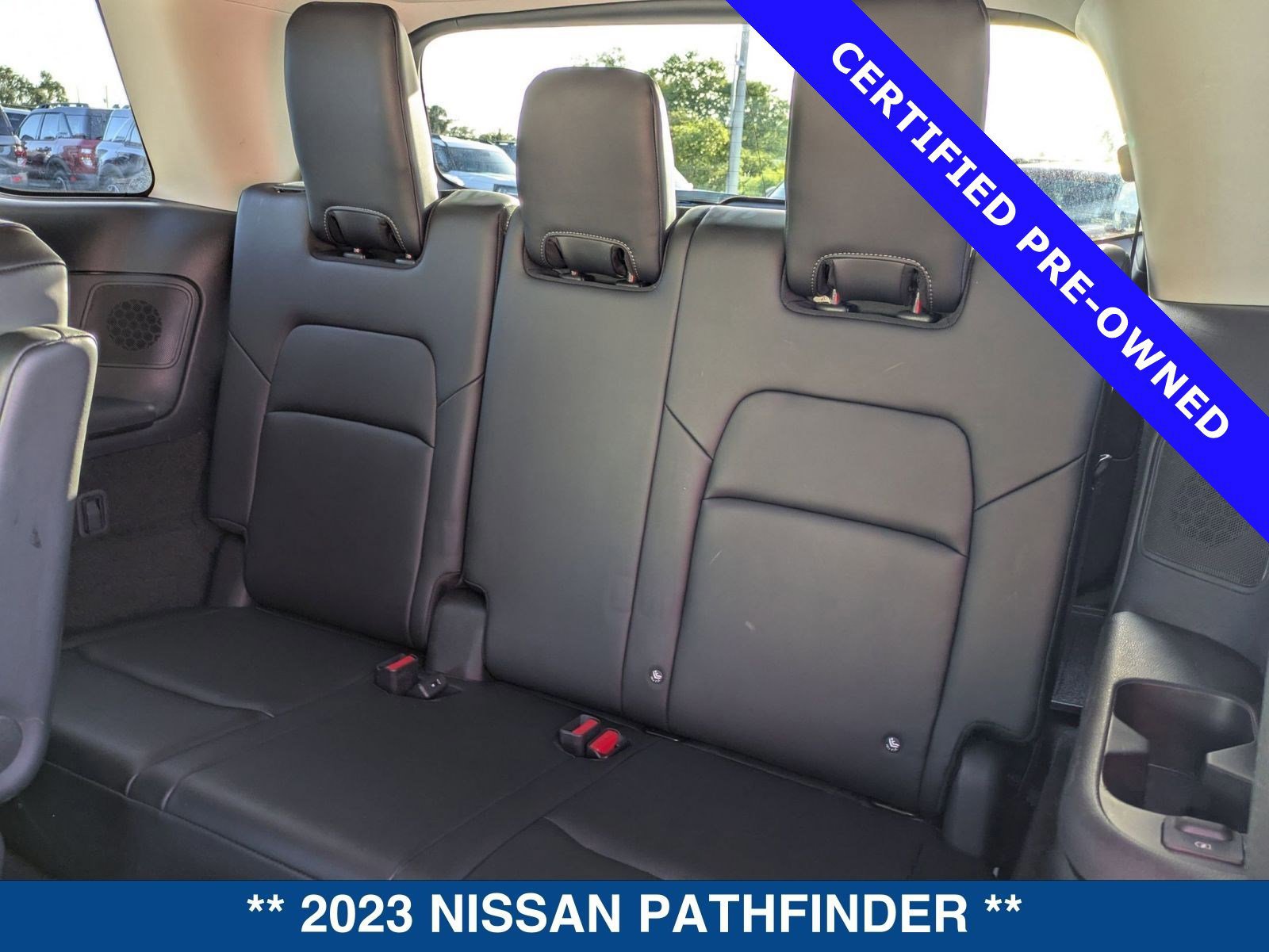 Used 2023 Nissan Pathfinder Platinum image 16