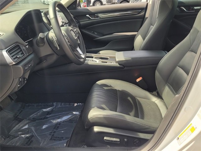 Used 2021 Honda Accord Touring image 13
