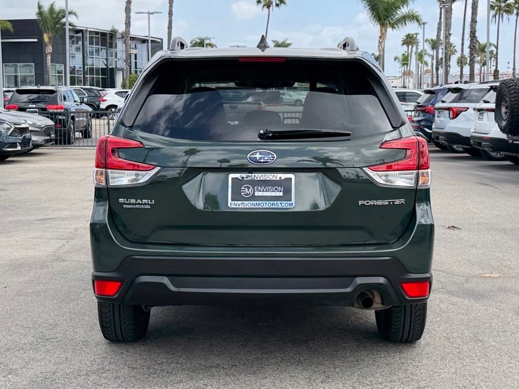 Used 2024 Subaru Forester Premium AWD/4WD image 7
