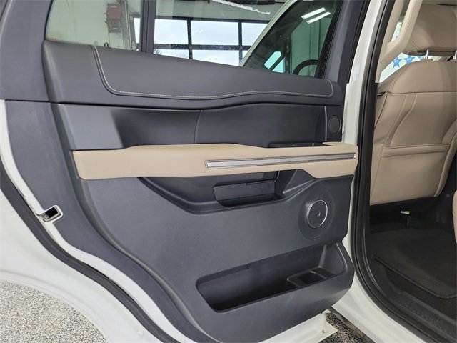 Certified 2022 Ford Expedition Limited image 21