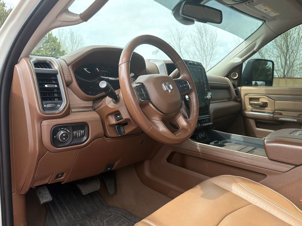 Used 2024 RAM 3500 Limited image 12