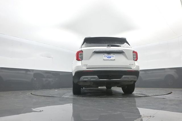 Certified 2024 Ford Explorer XLT w/ Equipment Group 202A image 31