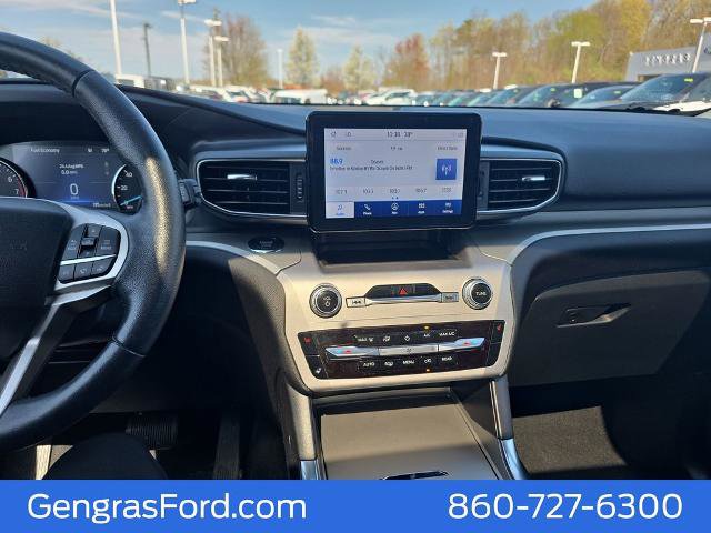 Certified 2022 Ford Explorer XLT w/ Equipment Group 202A AWD/4WD image 31