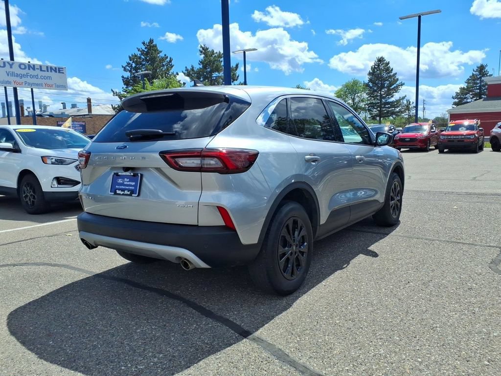 Certified 2024 Ford Escape Active w/ Tech Pack #1 AWD/4WD image 6
