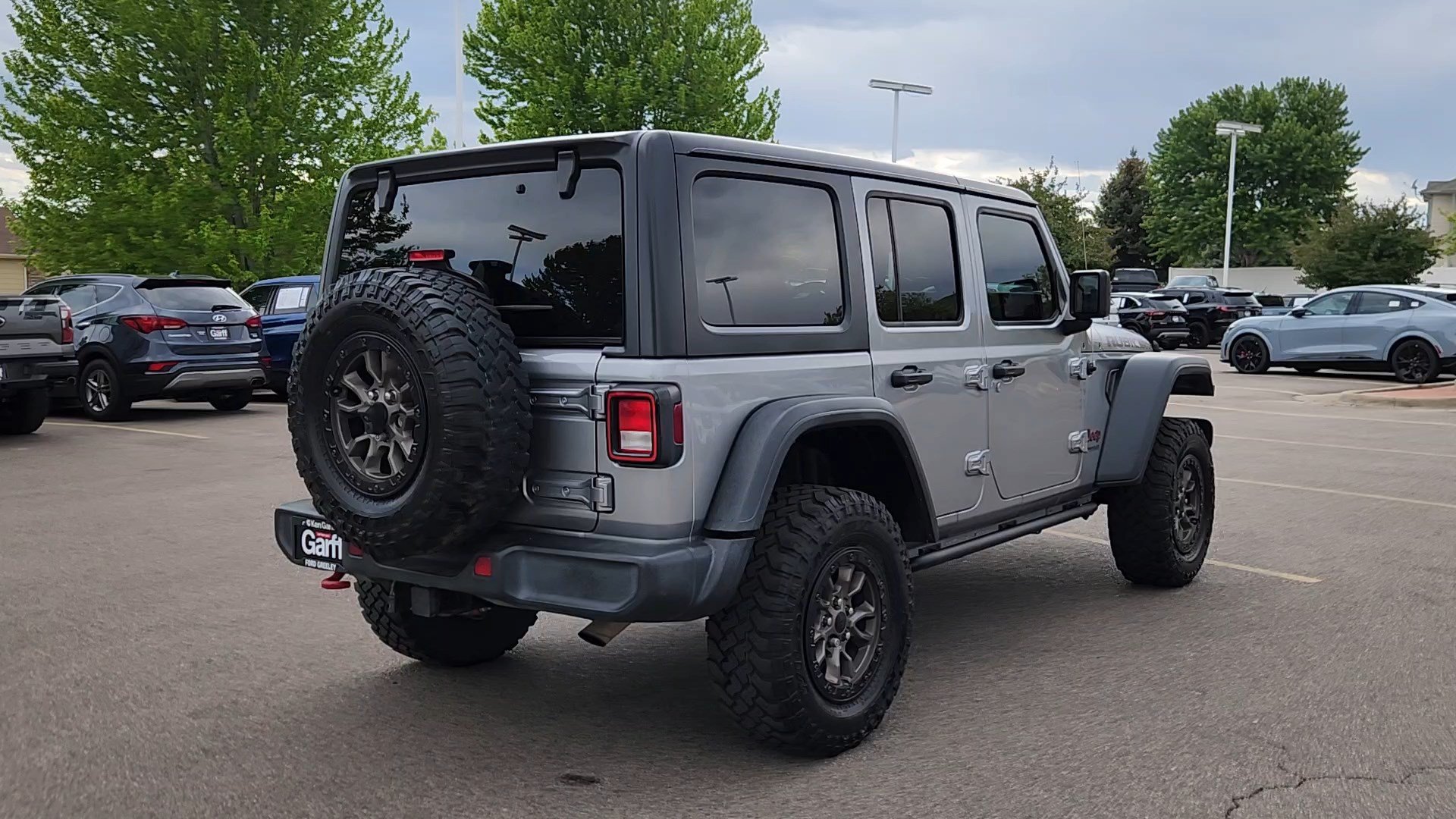 Used 2019 Jeep Wrangler Unlimited Rubicon w/ Cold Weather Group AWD/4WD image 15