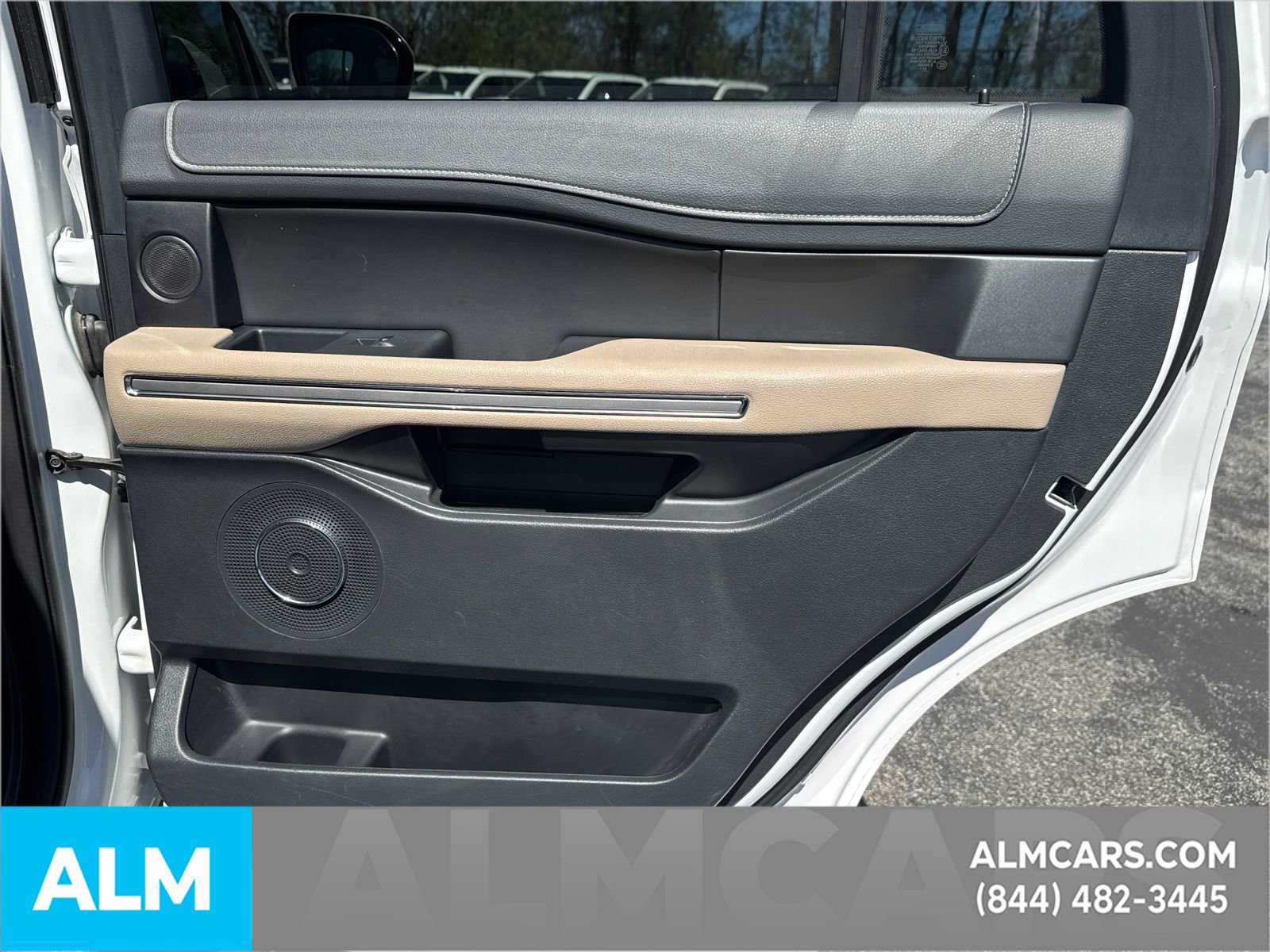 Certified 2024 Ford Expedition Limited image 22