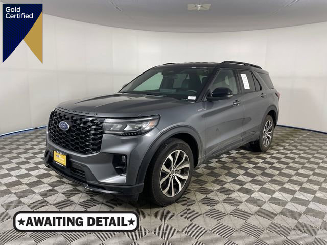Certified 2025 Ford Explorer ST-Line image 1
