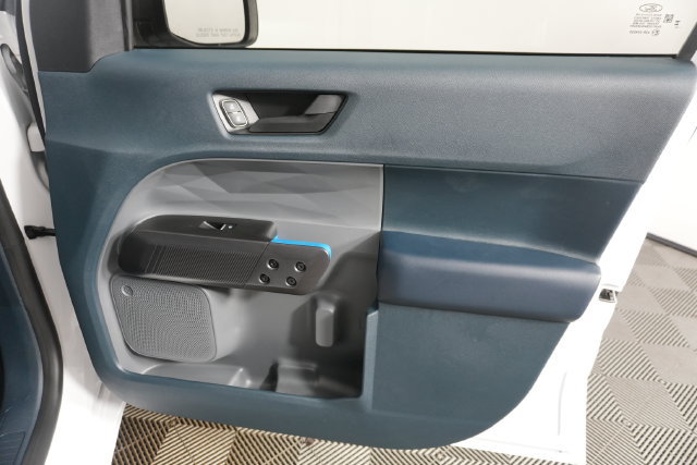 Certified 2025 Ford Maverick Lobo AWD/4WD image 32