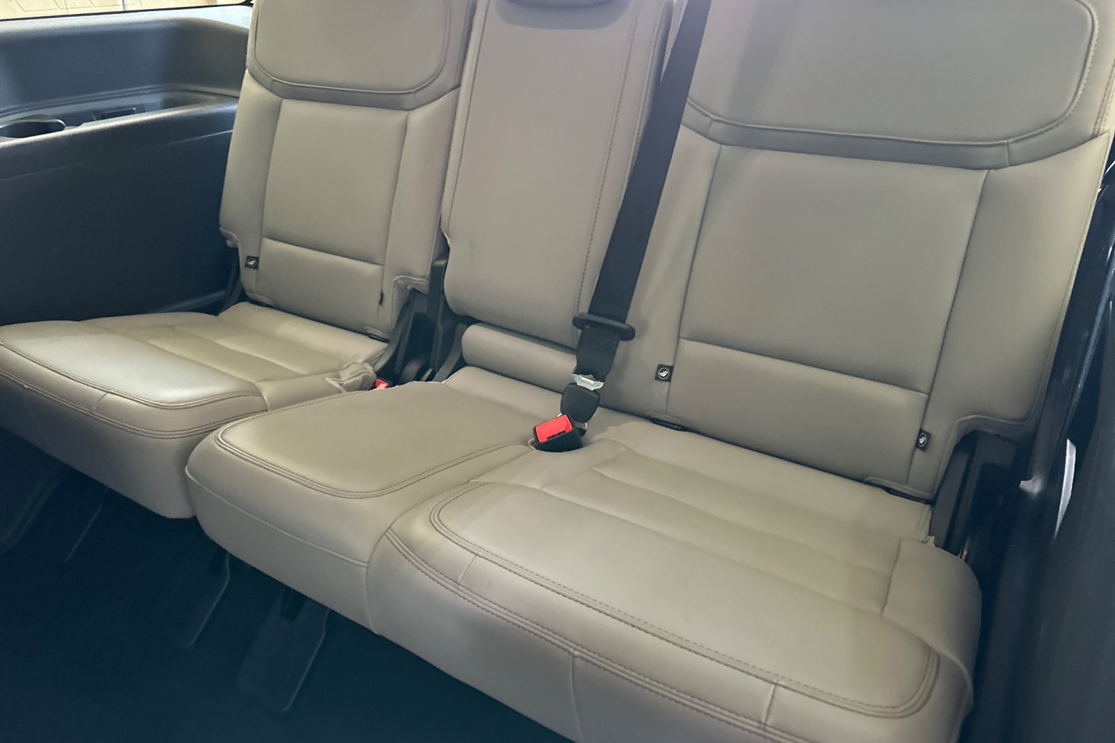 Certified 2025 Ford Expedition Active AWD/4WD image 15