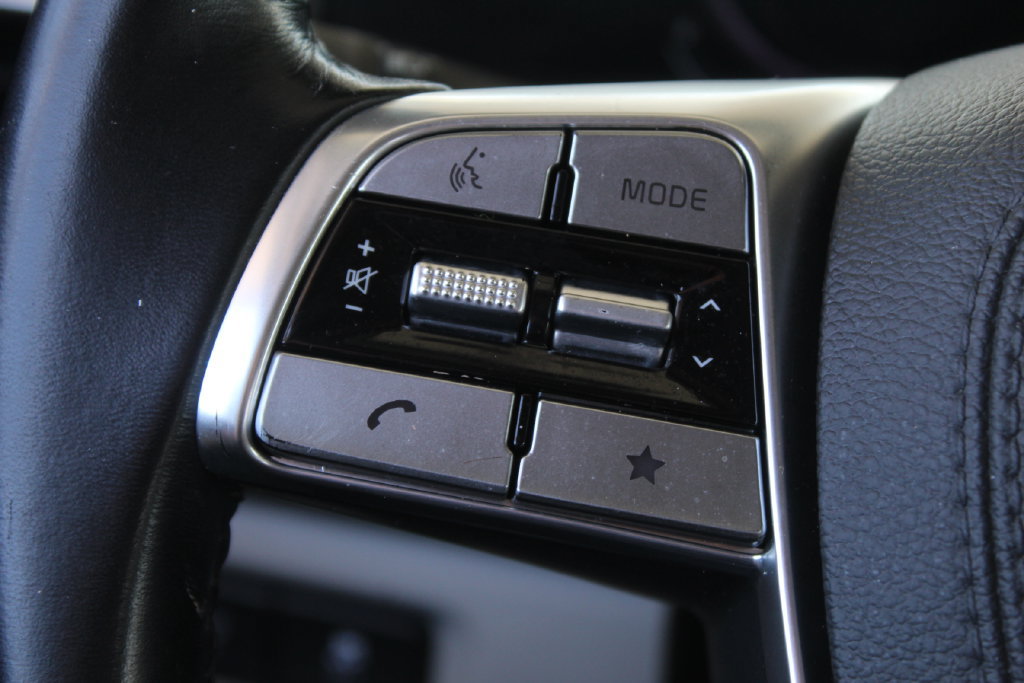 Used 2023 Kia Telluride EX w/ EX Captain's Chair Package FWD image 25