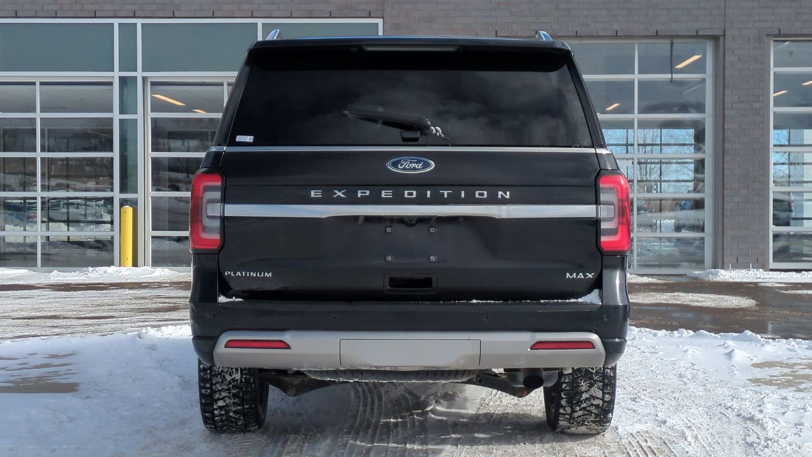 Certified 2022 Ford Expedition Max Platinum image 5