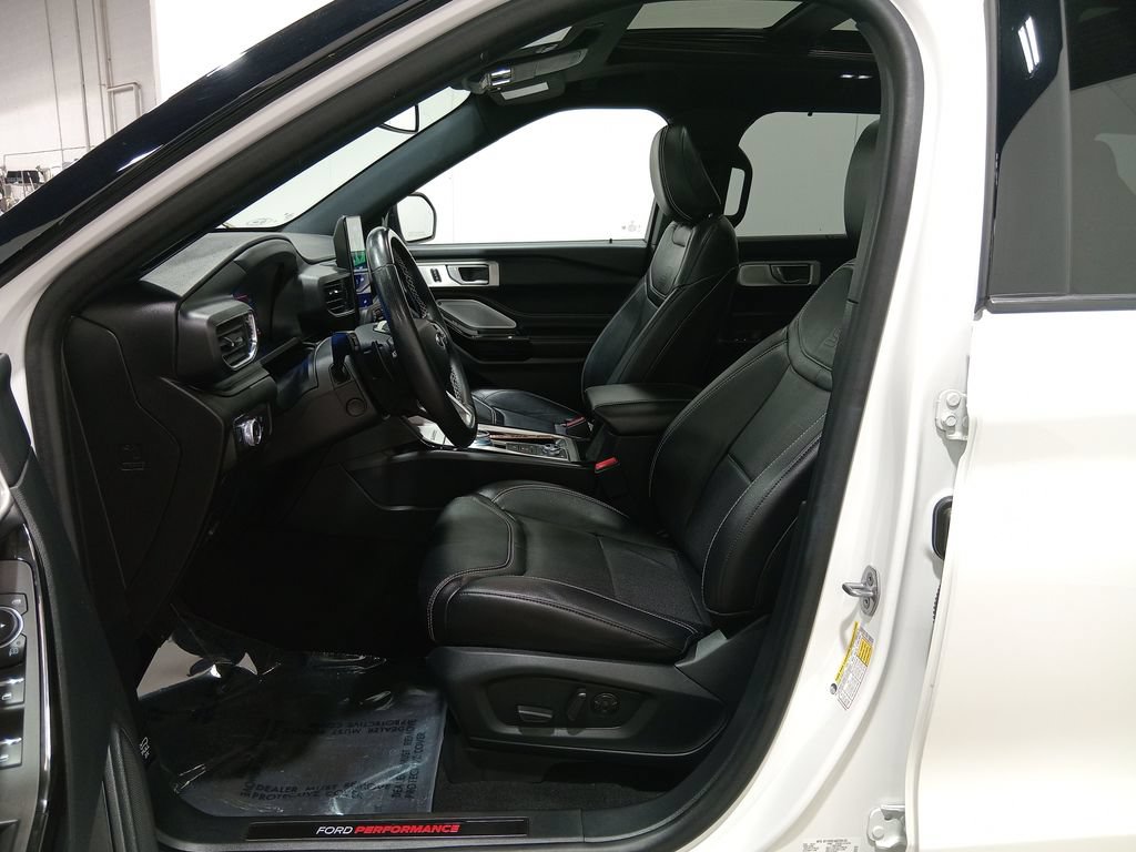 Certified 2021 Ford Explorer ST w/ Equipment Group 401A AWD/4WD image 18