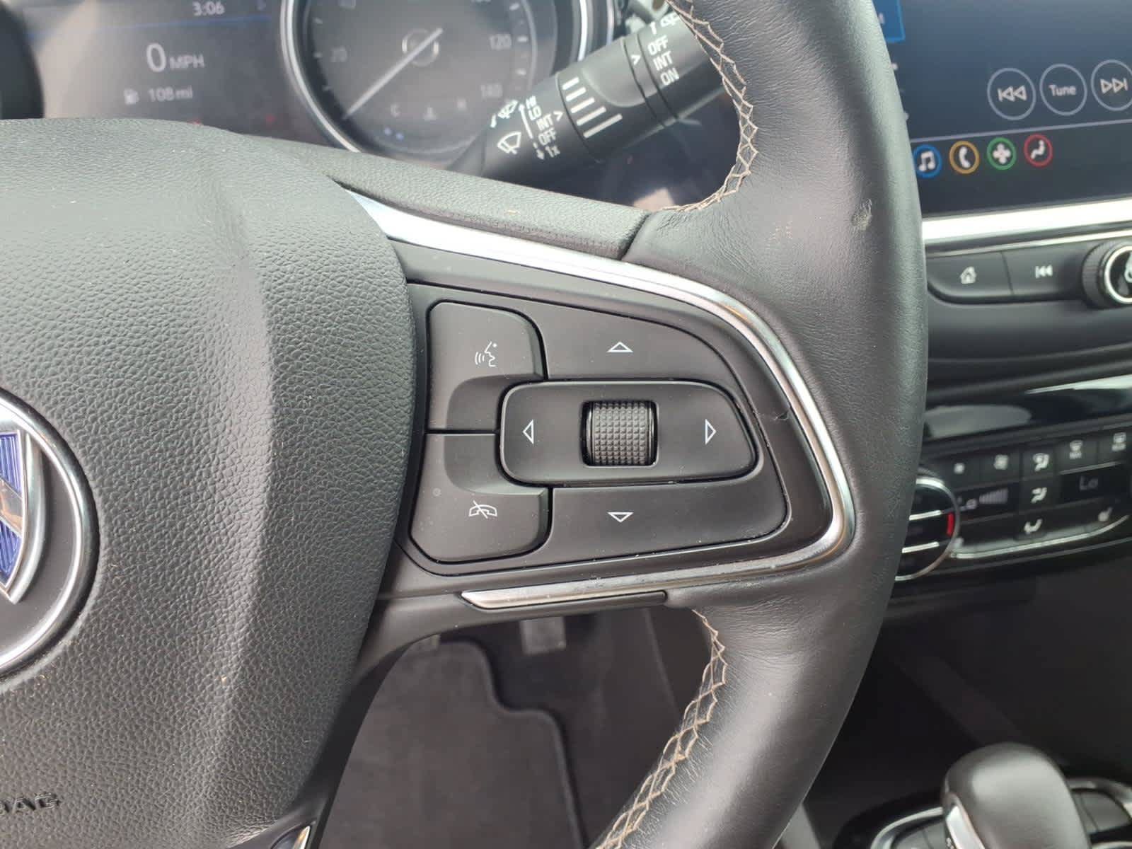 Used 2020 Buick Encore GX Essence FWD image 9