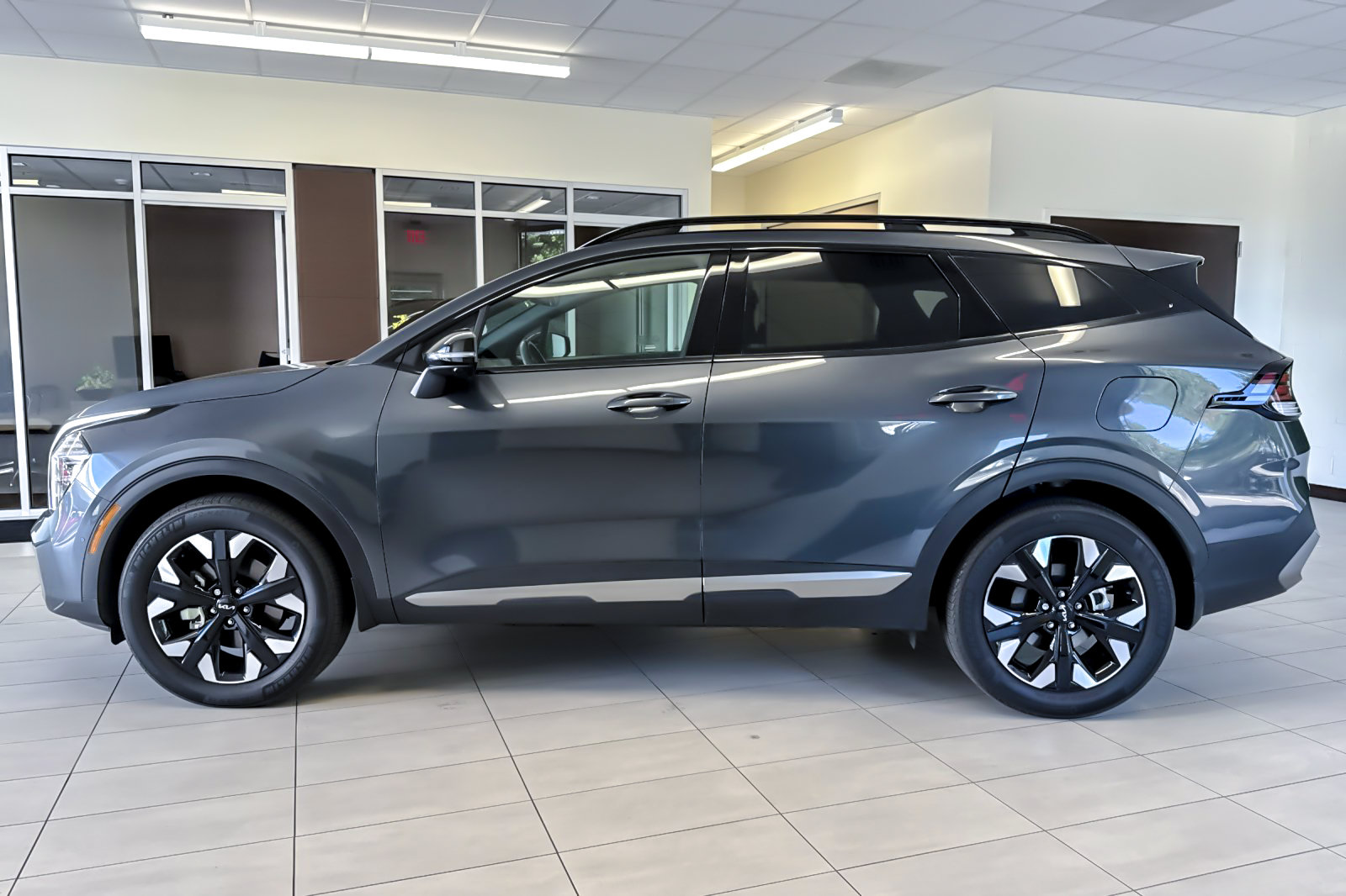Used 2023 Kia Sportage X-Line Prestige AWD/4WD image 7