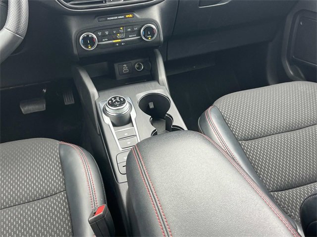 Certified 2025 Ford Escape ST-Line image 12
