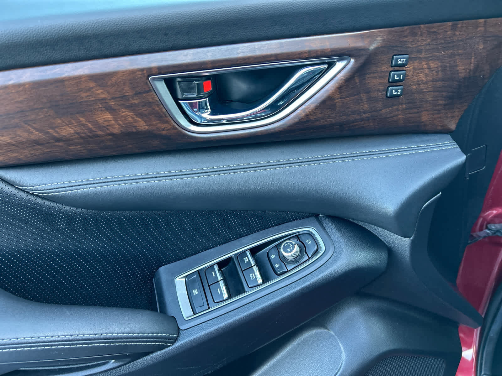 Used 2024 Subaru Ascent Touring image 30