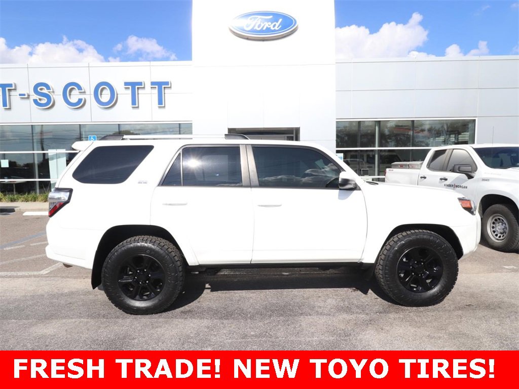Used 2019 Toyota 4Runner SR5 image 13