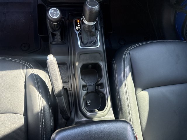 Used 2022 Jeep Gladiator Sport AWD/4WD image 28