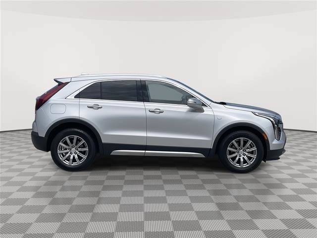 Used 2019 Cadillac XT4 Premium Luxury w/ Enhanced Visibility Package FWD image 6