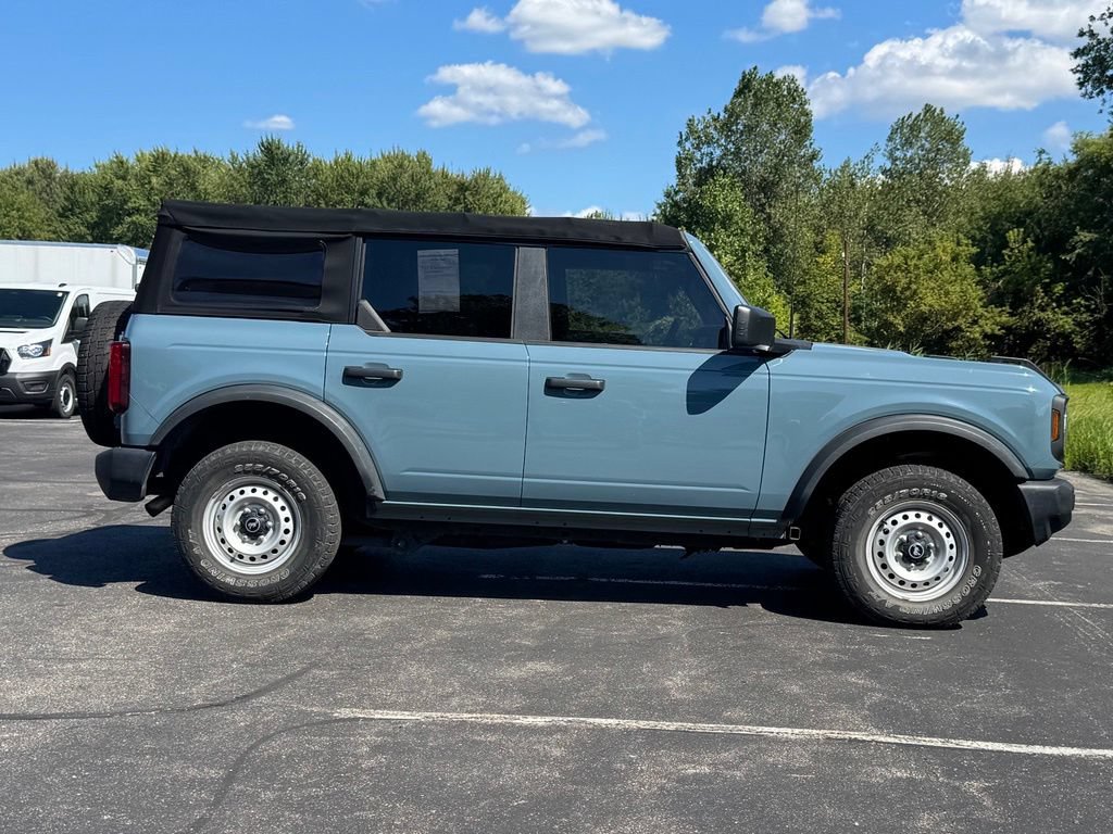 Certified 2022 Ford Bronco 4-Door AWD/4WD image 4