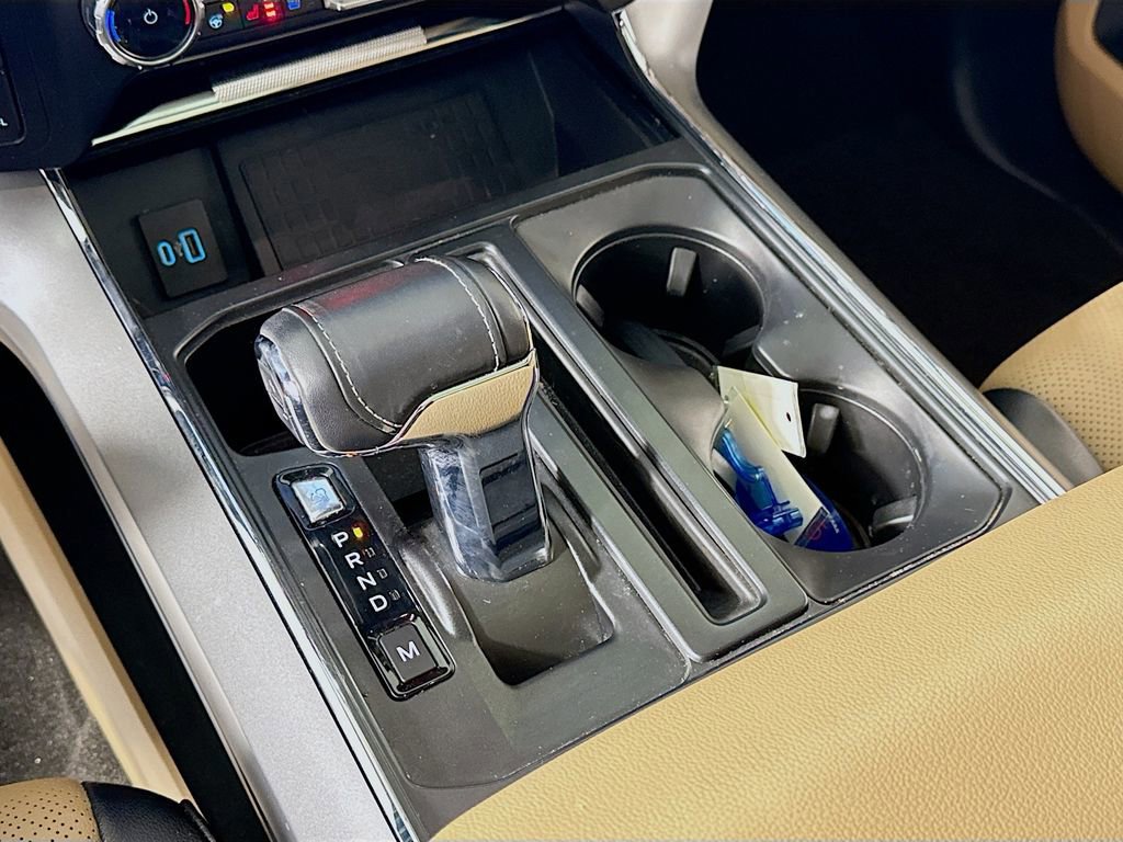 Certified 2022 Ford F150 Lariat w/ Equipment Group 502A High image 20