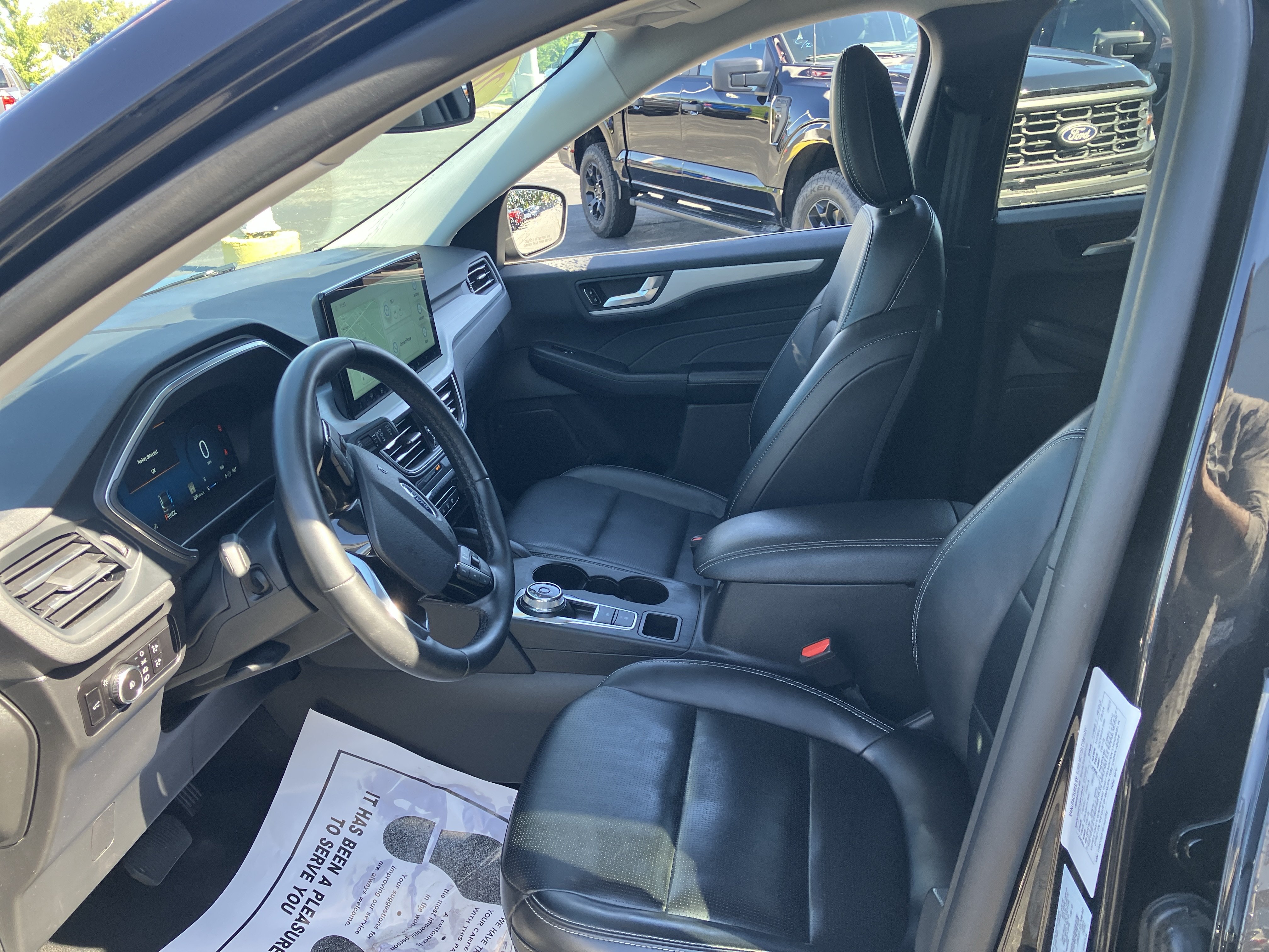 Certified 2025 Ford Escape Platinum AWD/4WD image 20