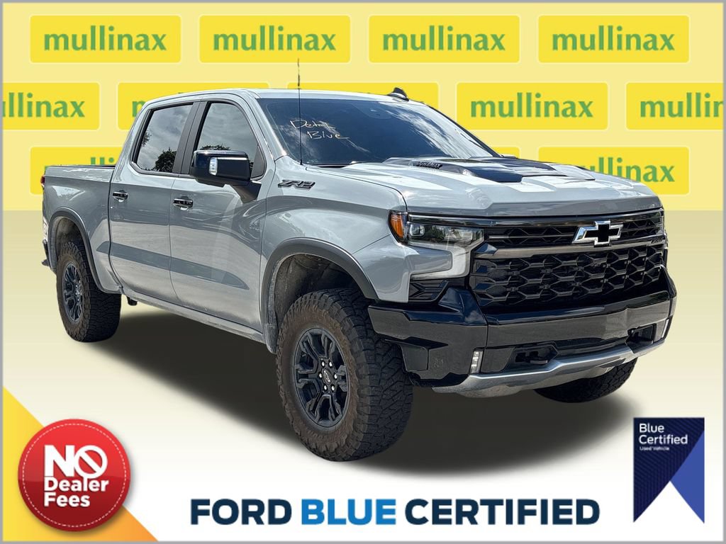 Used 2024 Chevrolet Silverado 1500 ZR2 w/ Technology Package AWD/4WD image 1