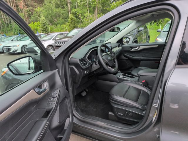 Certified 2022 Ford Escape SEL AWD/4WD image 28