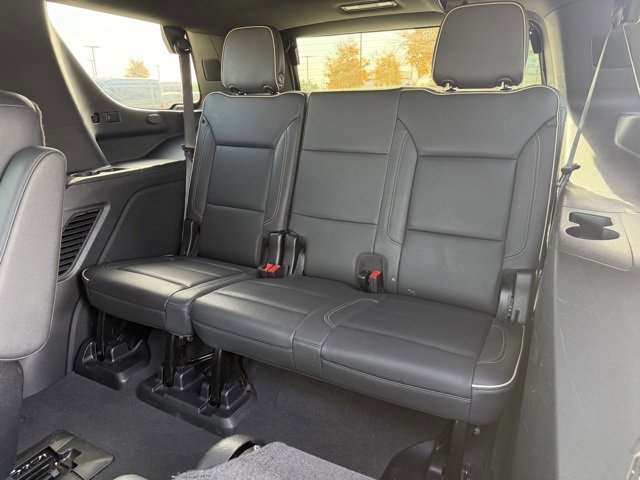 Used 2024 GMC Yukon SLT image 24