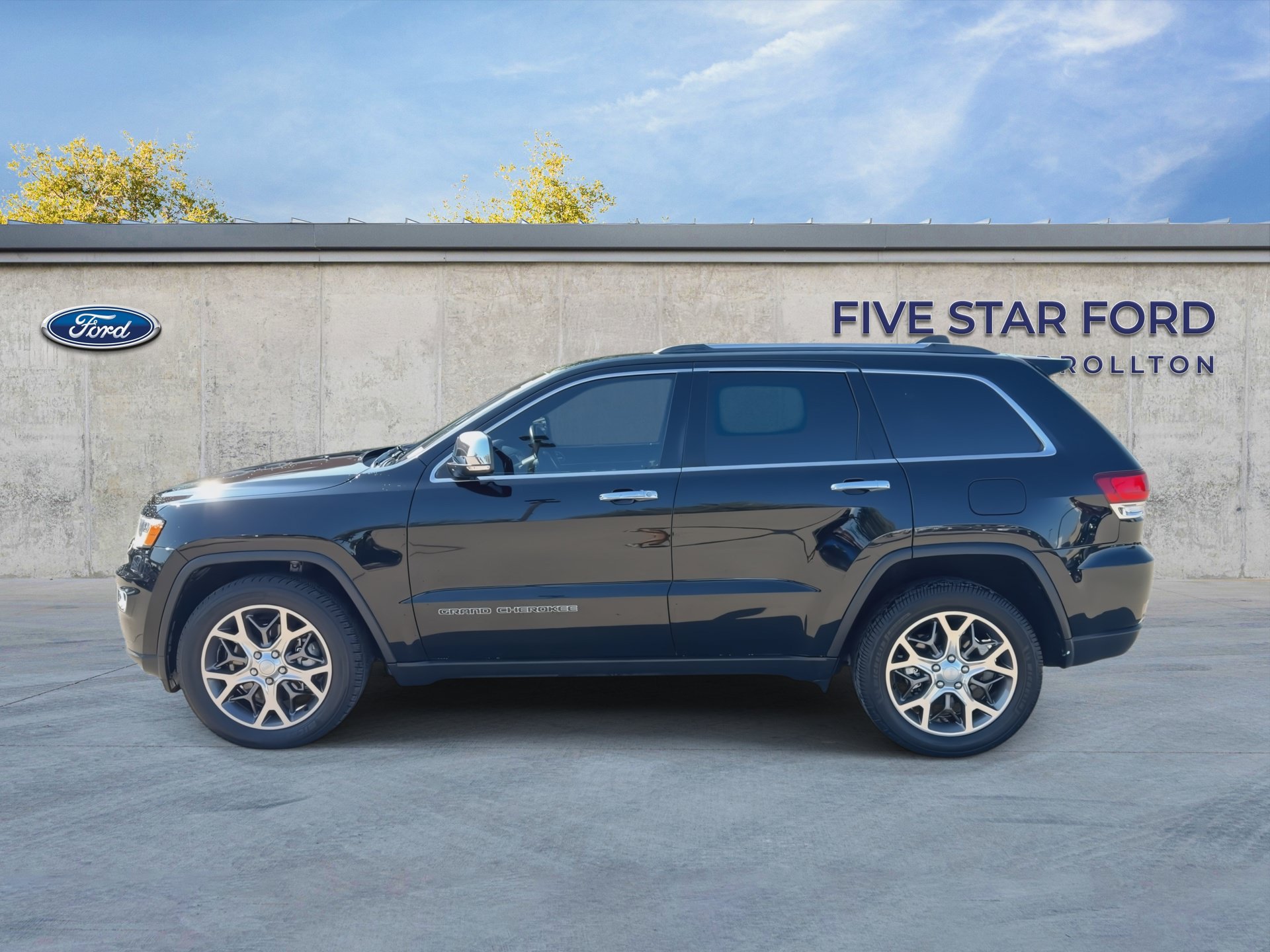 Used 2021 Jeep Grand Cherokee Limited AWD/4WD image 5
