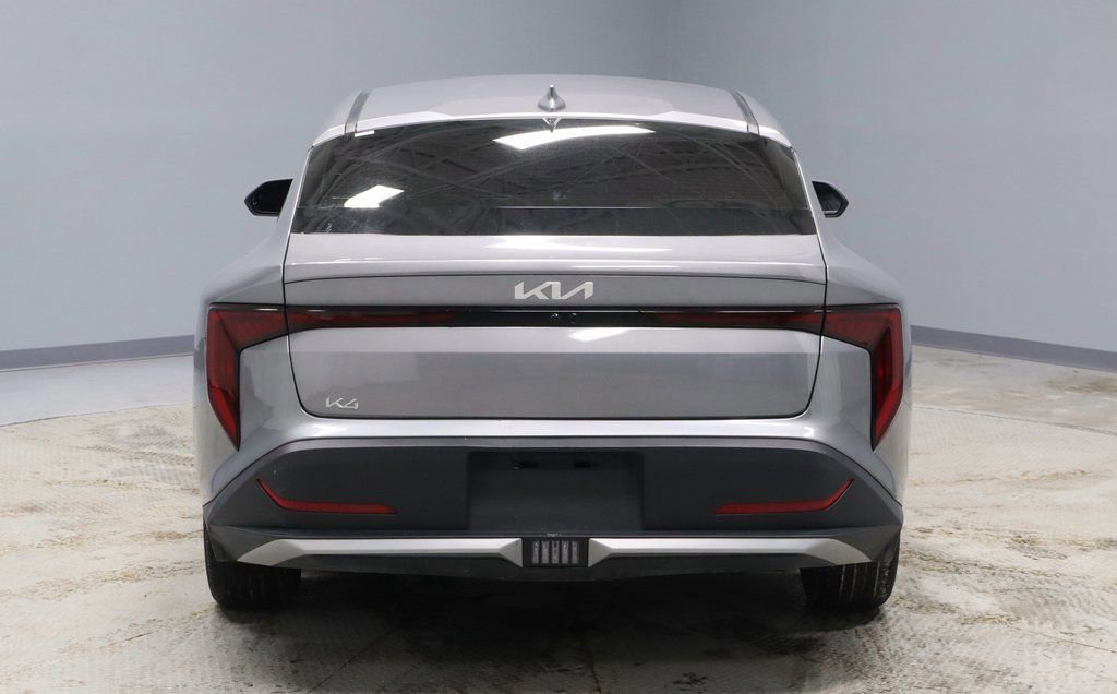 Used 2025 Kia K4 LXS image 4