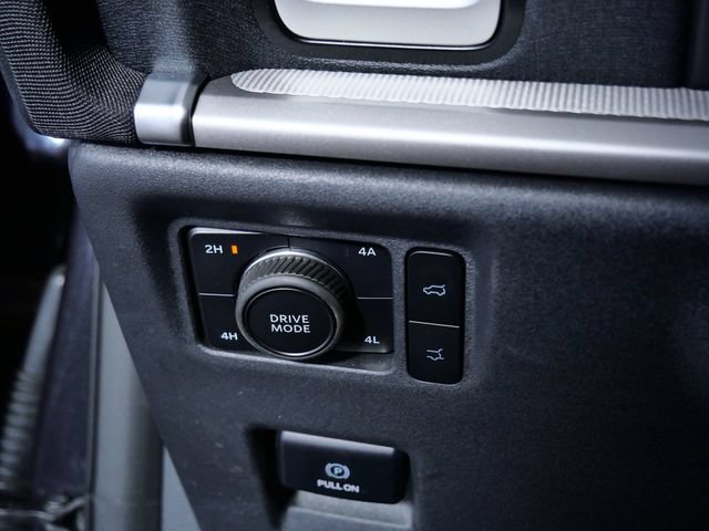 Certified 2025 Ford Expedition Active AWD/4WD image 27