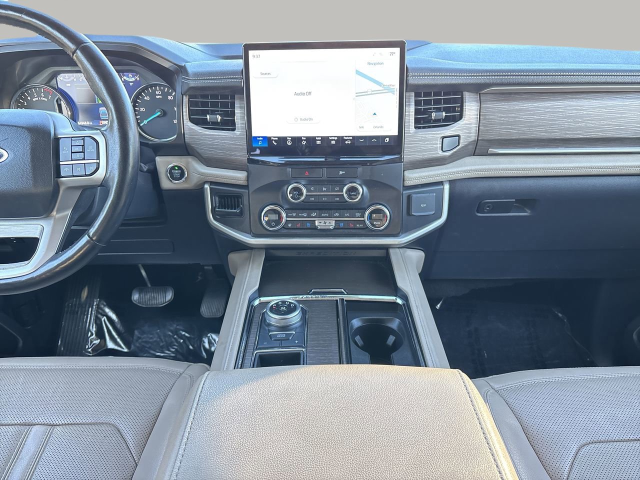 Certified 2022 Ford Expedition Limited image 15