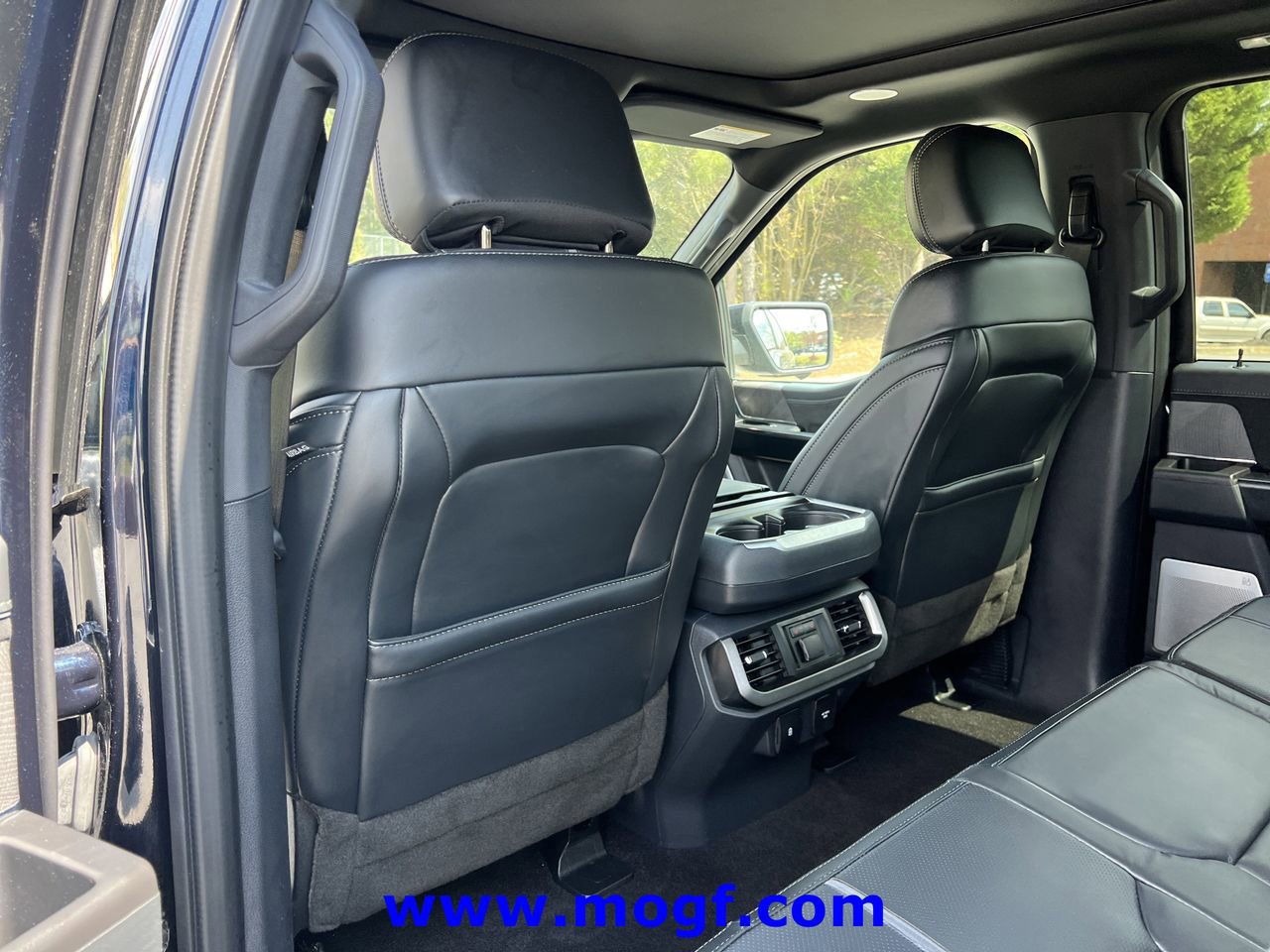 Certified 2023 Ford F150 Platinum w/ Equipment Group 701A High image 28