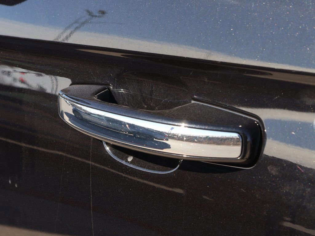 Certified 2024 Ford Expedition Limited image 21